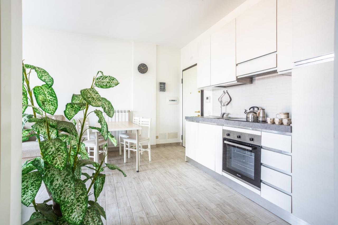 Апартаменты Urban Retreat -Private Parking+Terrace Рим Экстерьер фото